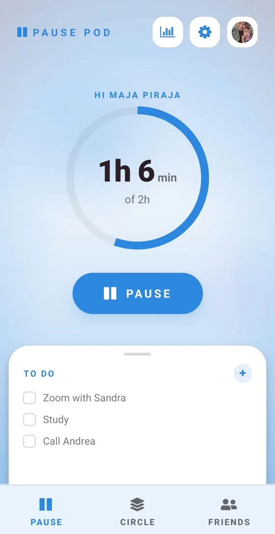Pause Pod home screen with a ring timer and a big pause button.